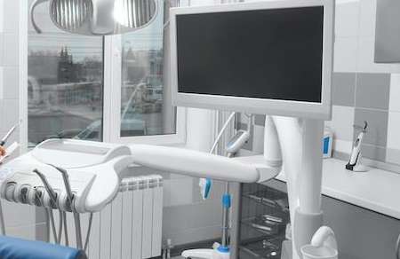 close up of tv in exam room | dentist office farmington hills mi
